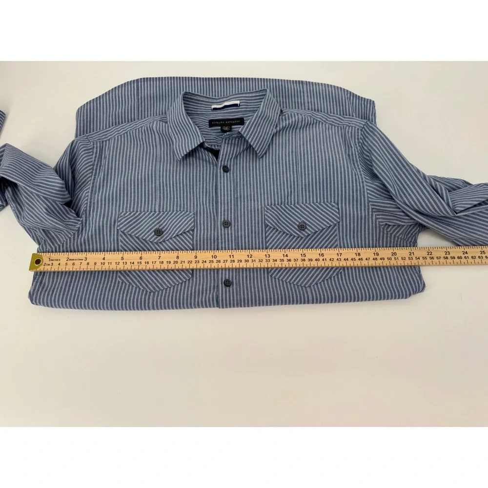 Banana Republic Mens Blue White Striped Long Sleeve Button Down Shirt Medium 15
